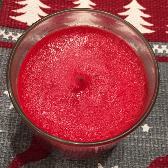 NWT set of 2 metal candle holders + candle - Picture 8 of 8